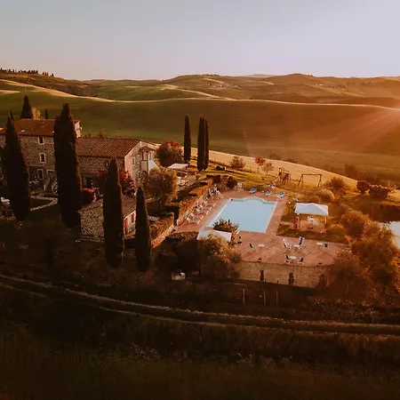 Agriturismo Lucertola بمونتيكاتيني فال دي سيسينا