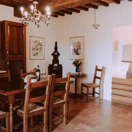 Agriturismo Lucertola بمونتيكاتيني فال دي سيسينا