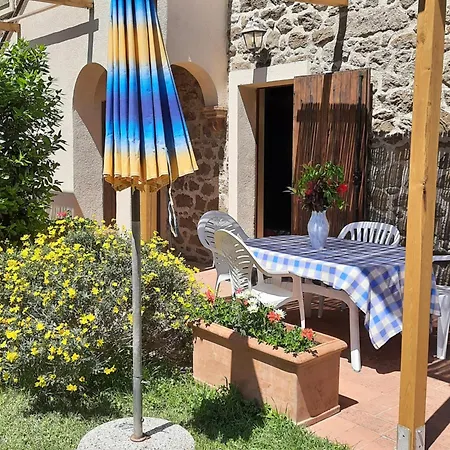 Agriturismo Lucertola شقة